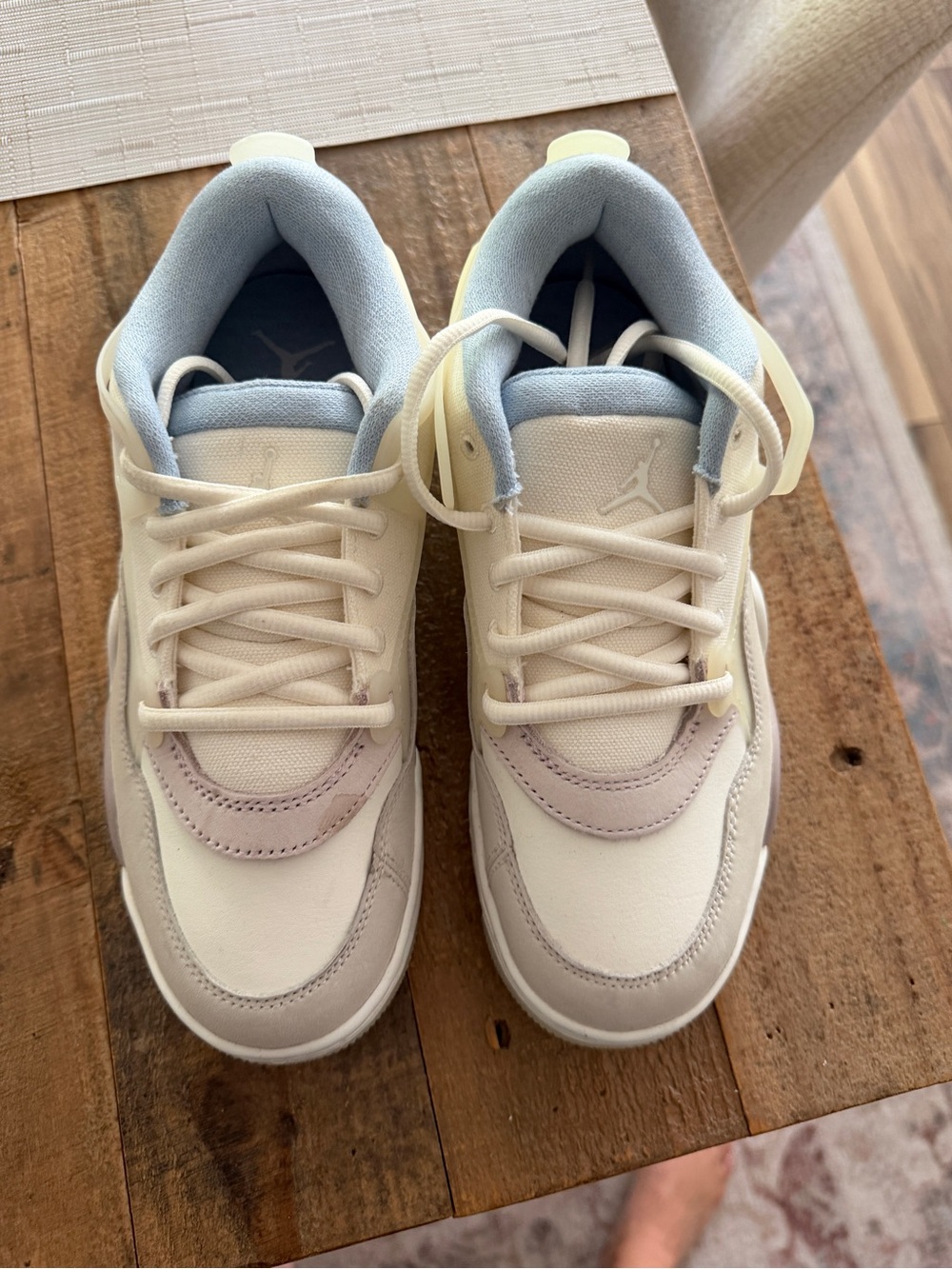 Jordan Kids Sneakers in Light Blue and White